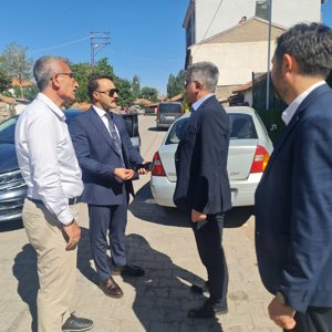 İl Müdürümüz Özgür Kırmızıtaş, Gemerek Kaymakamı Sn. Enes Burak Koca ve Gemerek Belediye Başkanı Sezai Çelikten ile Sosyal Hizmetler ve Yapılması Planlanan Projeleri Değerlendirdi - fotoğraf 3