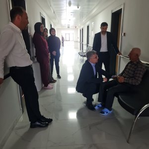 İl Müdürümüz Özgür Kırmızıtaş, Gemerek Huzurevi Yaşlı Bakım ve Rehabilitasyon Merkezi Müdürlüğümüzü Ziyaret Ederek Hürmet Makamının Sahibi Kıymetli Büyüklerimizle Bir Araya Geldi - fotoğraf 2