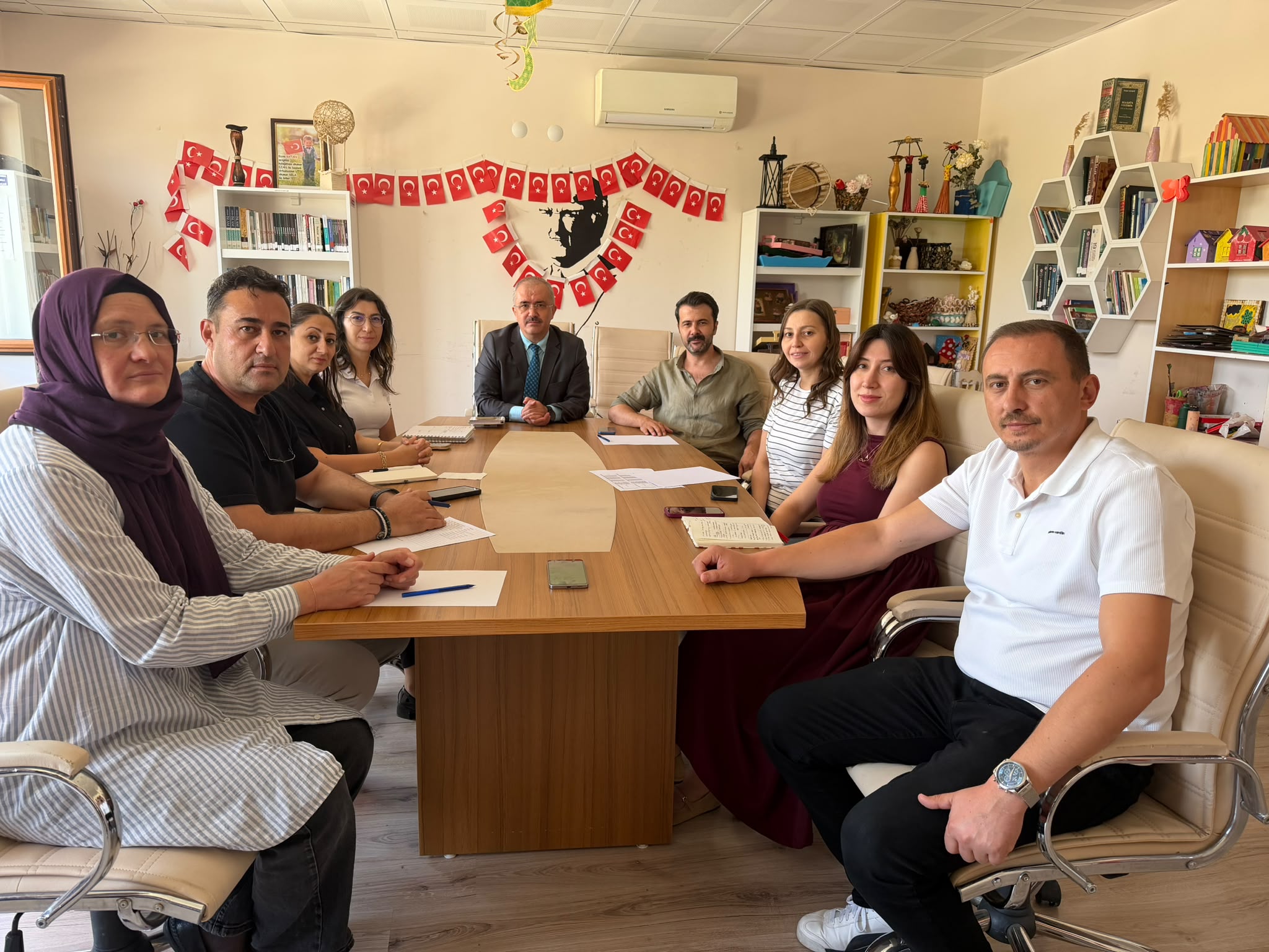 İl Müdürümüz Sayın Bilal Erdoğan, Çocuk Evleri Sitesi'ni Ziyaret Etti