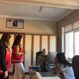 Hizan'da, kadına yönelik şiddetle mücadele kapsamında bilgilendirme faaliyeti gerçekleştirildi - fotoğraf 2