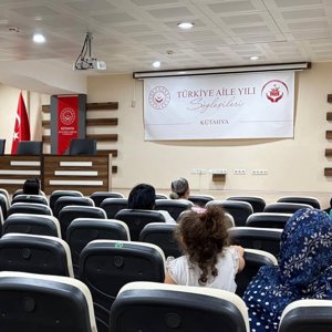 Engelli Bireye Sahip Ailelere Yönelik AEP Eğitimleri Gerçekleştirildi - fotoğraf 2