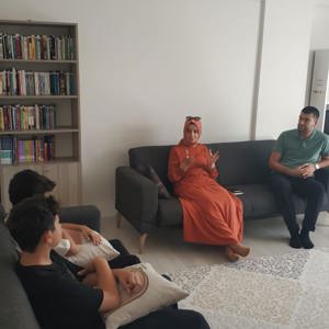 Şube Müdürümüz Sayın Leyla DOĞAN, çocuk evlerimizi ziyaret ederek çocuklarımızla bir araya geldi. - fotoğraf 2