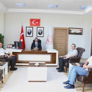 EDEP Platformu, İlahiyat Fakültesi ve Hafızlık İmam Hatip Okulu Derneği Temsilcilerinden İl Müdürümüze Ziyaret - fotoğraf 1