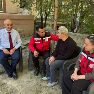 Oltu’da Evde Bakım Hizmetinden Faydalanan Ailemizi Ziyaret Ettik. - fotoğraf 2