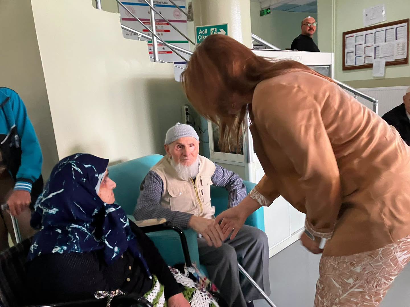 İl Müdürümüz Soma Huzurevinde Büyüklerimizle Bir Araya Geldi