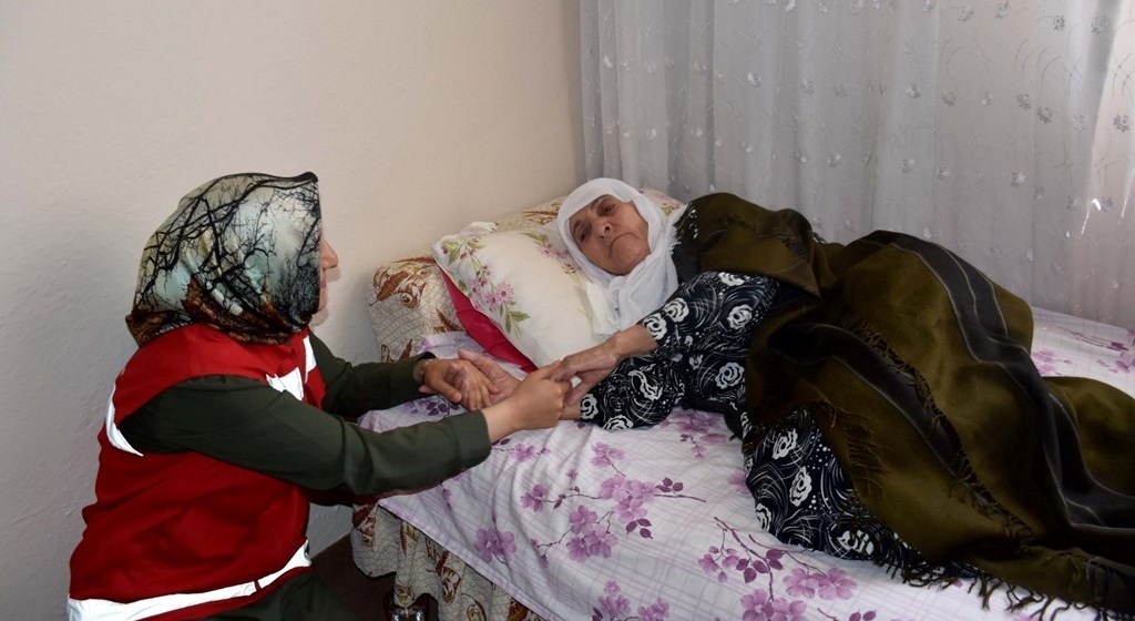 Evde Bakım Yardımı ödemeleri hak sahiplerinin hesaplarına yatırılmaya başlandı