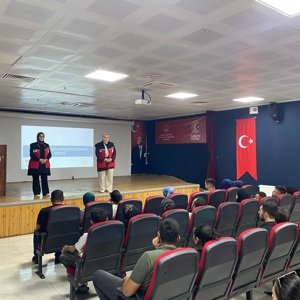 Osmaniye Sosyal Hizmet Merkezi Eğitim Birimi tarafından, Evlenecek Gençlerin Desteklenmesi Projesi kapsamında Evlilik Öncesi Eğitim semineri düzenlendi. - fotoğraf 2