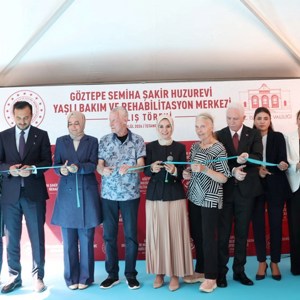 Bakanımız Göktaş, Göztepe Semiha Şakir Huzurevi Yaşlı Bakım ve Rehabilitasyon Merkezi'nin Açılışına Katıldı - fotoğraf 1