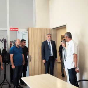 İl Müdürümüz Emre Çalğan, Elbistan Sosyal Hizmet Merkezi Personeliyle Bir Araya Geldi - fotoğraf 1
