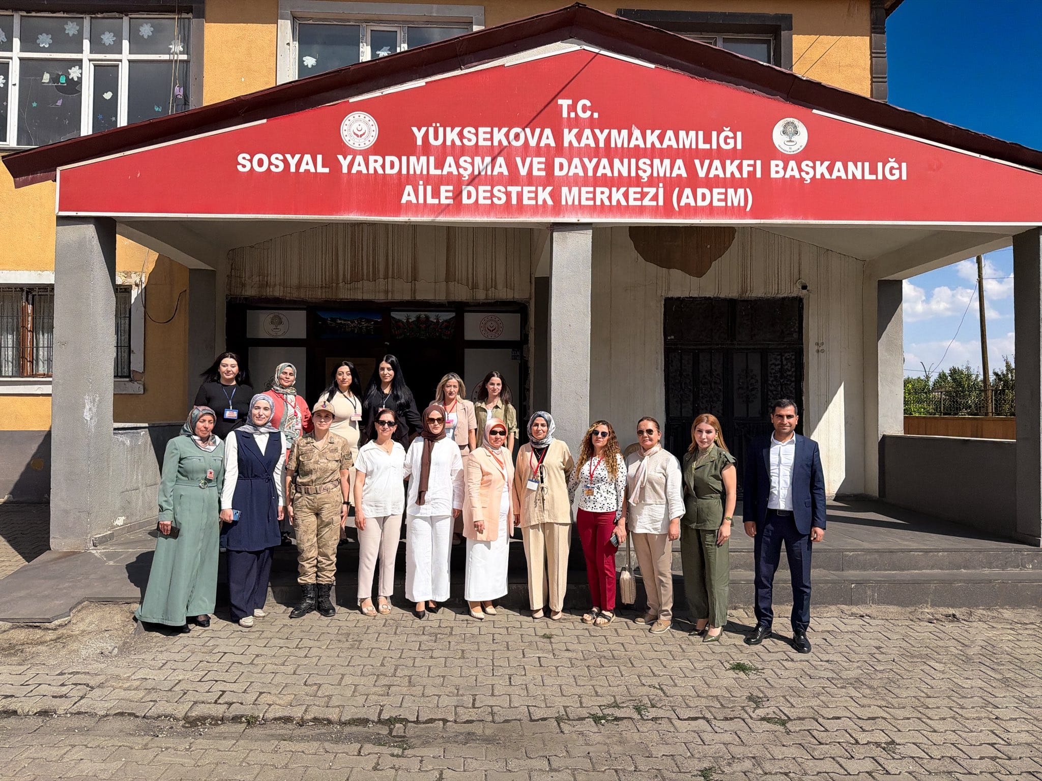 Yüksekova Aile Destek Eğitim Merkezi’ne Anlamlı Ziyaret
