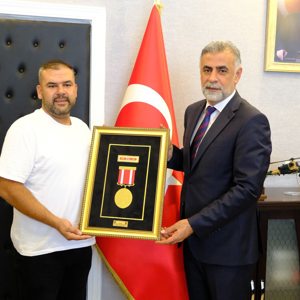 İl Müdürlüğümüzde Görev Yapan Kahraman Gazilerimize Övünç Madalyası Takdim Edildi - fotoğraf 4