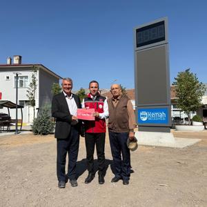 “İyilik Var” Platformu faaliyetleri kapsamında, İlçelerimiz sınırları içerisinde faaliyet gösteren kamu kurum ve kuruluşları ile esnafla görüşmeler gerçekleştirilmiştir. - fotoğraf 6