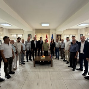 19 Eylül Gaziler Günü kapsamında İl Müdürümüz Selim Köse, İl Müdür Yardımcımız Kamile Şahin ve İl Müdürlüğümüzde görevli çalışma arkadaşlarımızla birlikte Isparta Muharip Gaziler Derneği Şubesi ziyaret edildi. - fotoğraf 1
