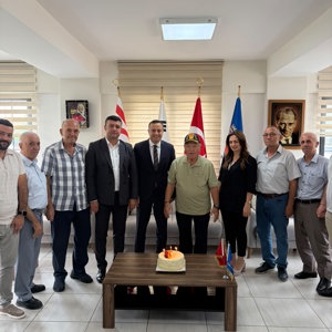 19 Eylül Gaziler Günü kapsamında İl Müdürümüz Selim Köse, İl Müdür Yardımcımız Kamile Şahin ve İl Müdürlüğümüzde görevli çalışma arkadaşlarımızla birlikte Isparta Muharip Gaziler Derneği Şubesi ziyaret edildi. - fotoğraf 3