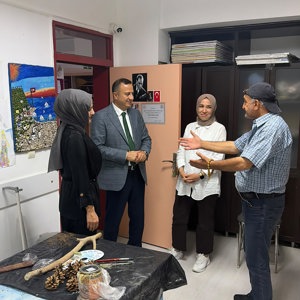 İl Müdürümüz Selim Köse ve İl Müdür Yardımcımız Neslihan Şeyma Taşaltın Soydinç, Eğirdir Huzurevimize ziyaret gerçekleştirdi. - fotoğraf 4
