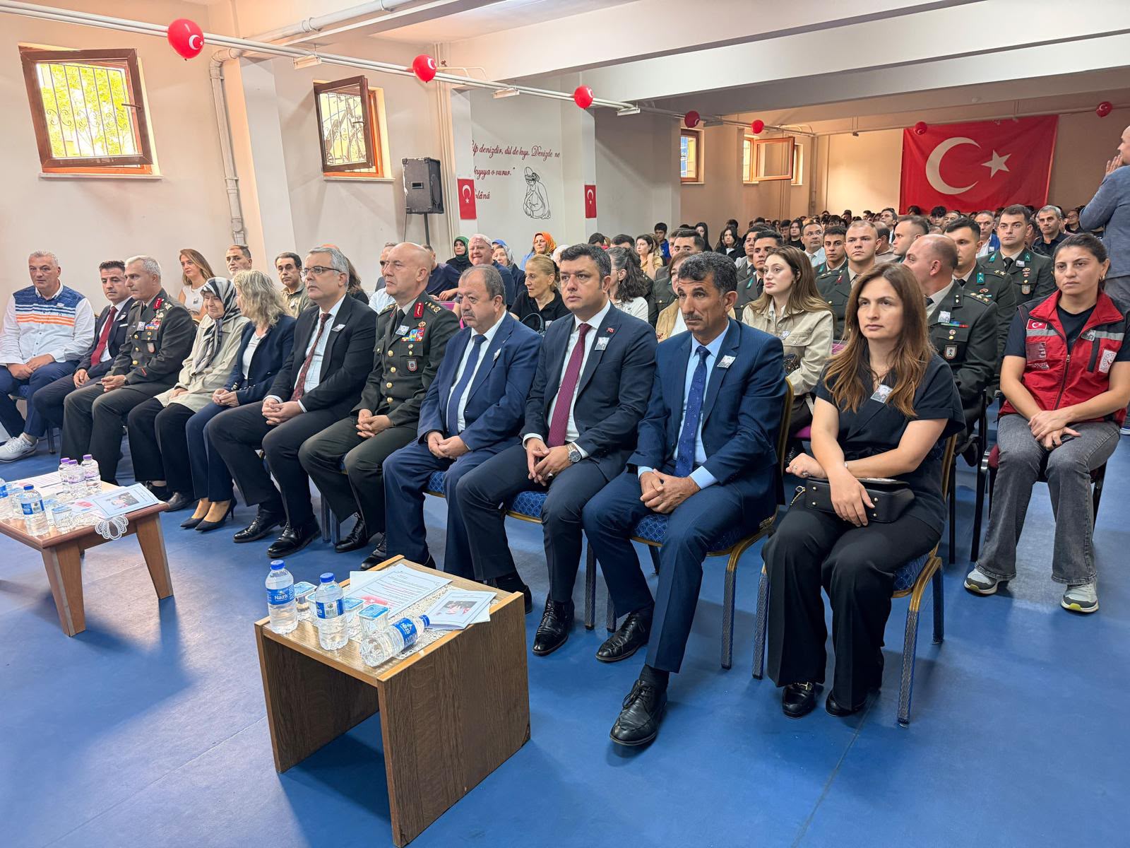 Kahraman Şehidimiz Tuğgeneral Sezgin Erdoğan’ın 6. ölüm yıl dönümü dolayısıyla, adını taşıyan Şehit Sezgin Erdoğan Anadolu Lisesinde düzenlenen anma programına İl Müdür Yardımcımız Kamile Şahin ve görevli çalışma arkadaşlarımız katılım sağladı.