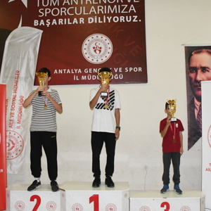“Bizim Çocuklar 10. Satranç Turnuvası” İl Eleme Turnuvası Gerçekleştirildi - fotoğraf 20