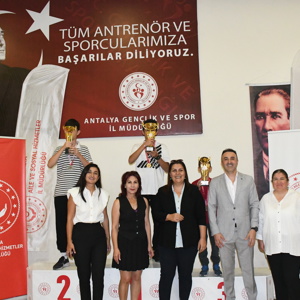 “Bizim Çocuklar 10. Satranç Turnuvası” İl Eleme Turnuvası Gerçekleştirildi - fotoğraf 21