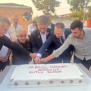  Kıymetli Gazilerimiz ile Çocuklarımız Anlamlı Buluşmada Bir Araya Geldi - fotoğraf 3