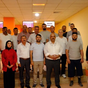 İl Müdürlüğümüzden Şehit Yakınları ve Gazilerimiz Onuruna Bowling Etkinliği - fotoğraf 2