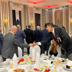 19 Eylül Gaziler Günü Münasebetiyle Kahvaltı Programı'nda Gazilerimizle Bir Araya Geldik. - fotoğraf 3