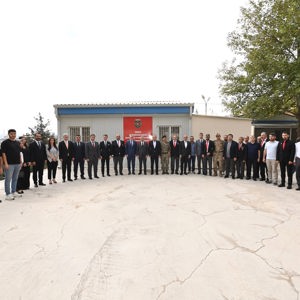 19 Eylül Gaziler Günü’nde Şehit Yakınları ve Gaziler Derneğine Anlamlı Ziyaret  - fotoğraf 1