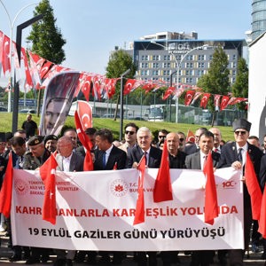 Kahramanlarla Kardeşlik Yolunda 19 Eylül Gaziler Günü Yürüyüşü - fotoğraf 3