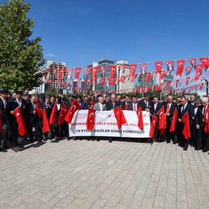 Kahramanlarla Kardeşlik Yolunda 19 Eylül Gaziler Günü Yürüyüşü - fotoğraf 2