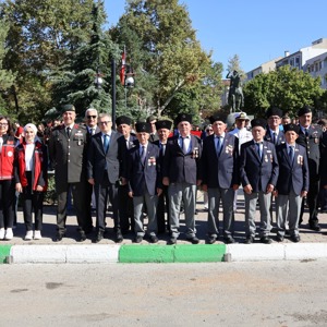 19 Eylül Gaziler Günü’nde “Kahramanlarla Kardeşlik Yolunda” Anlamlı Yürüyüş - fotoğraf 2