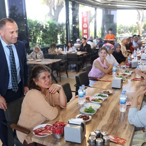 Vefa Köprüsü Projesi Kapsamında Şehit Aileleri ve Gazilerimizi Şanlıurfa’da Misafir Ettik - fotoğraf 5