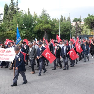 Kahramanlarla Kardeşlik Yolunda: 19 Eylül Gaziler Günü Kortej Yürüyüşü - fotoğraf 4