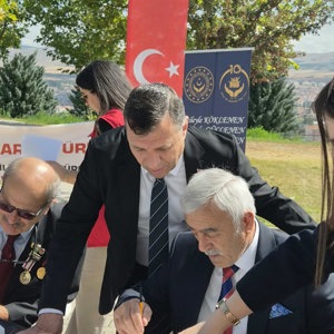 KAHRAMANLARIMIZLA BİRLİKTE, GÖNÜL GÖNÜLE - fotoğraf 4