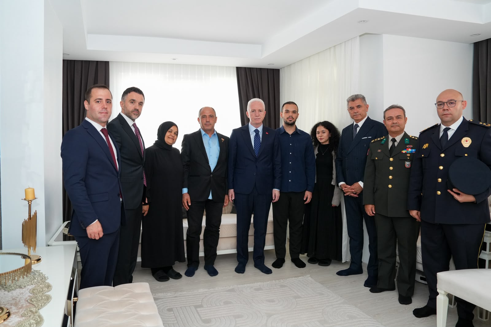 Kahramanlarımızla Bir Aradayız