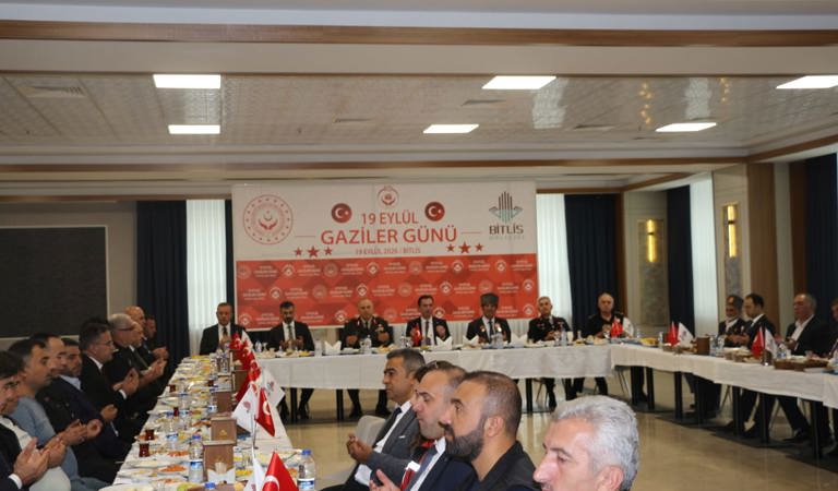 Kahraman Gazilerimizle Aynı Sofrada, Aynı Gönülde
