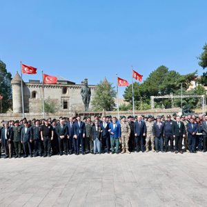 Bitlis’te “Kahramanlarla Kardeşlik Yolunda 19 Eylül Gaziler Günü Yürüyüşü”  - fotoğraf 5