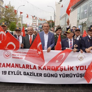 Gazilerimizle Aynı Yolda, Aynı Gururla - fotoğraf 3