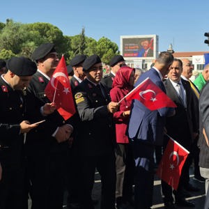 19 Eylül Gaziler Günü kapsamında “Kahramanlarla Kardeşlik Yolunda” Yürüyüşü - fotoğraf 2