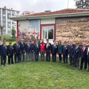 Gazilerimize Vefa, Saygı Ve Minnetle - fotoğraf 1