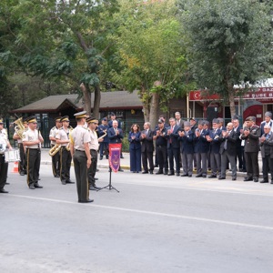 Gazilerimize Vefa, Kahramanlarımıza Minnet - fotoğraf 3