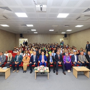 Kitabın Kültürümüzdeki Yeri ve Kitap Okuma Alışkanlığı Edinmenin Yolu Semineri Düzenlendi - fotoğraf 2