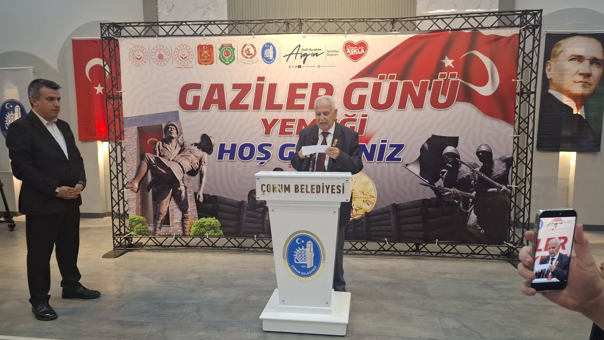  19 Eylül Gaziler Günü dolayısıyla yemek programı düzenlendi.