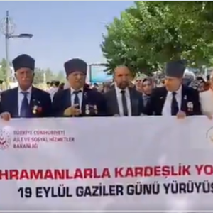 19 Eylül Gaziler Günü’nde Kahramanlarla Kardeşlik Yürüyüşü - fotoğraf 1