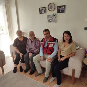Dünya Alzheimer Günü Vesilesiyle Alzheimer Tanılı Bireylere Ziyaret - fotoğraf 1