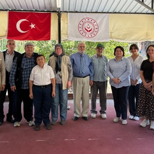 Huzurevi Sakinleri Arasında Dostluk Buluşması ve Bocce Maçı Gerçekleştirildi - fotoğraf 1