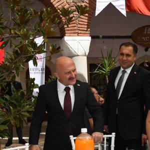 Kahramanlarımızla Aynı Sofrada, Aynı Gururla - fotoğraf 3