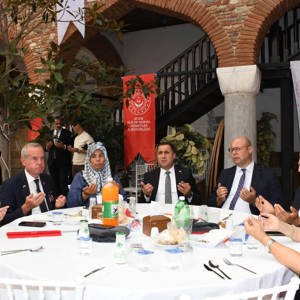 Kahramanlarımızla Aynı Sofrada, Aynı Gururla - fotoğraf 5