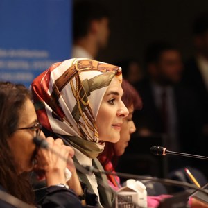 Emine Erdoğan Hanımefendi ve Bakanımız Göktaş, BM'de çocuklar için güvenli dijital sistemlerin inşasına ilişkin programa katıldı - fotoğraf 9