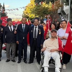 Kahramanlarla Kardeşlik Yolunda 19 Eylül Gaziler Günü Yürüyüşü - fotoğraf 3