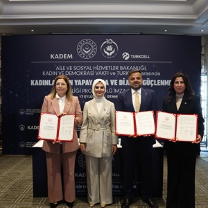 "Kadınlar İçin Yapay Zeka ve Dijital Güçlenme İşbirliği Protokolü" imza töreni düzenlendi - fotoğraf 7