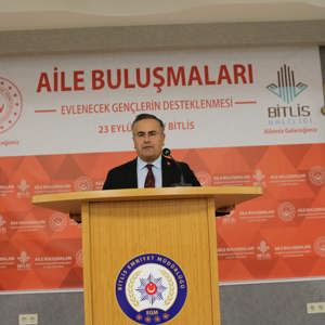 Aile Buluşmalarında Genç Çiftlerimizle Bir Araya Geldik - fotoğraf 12